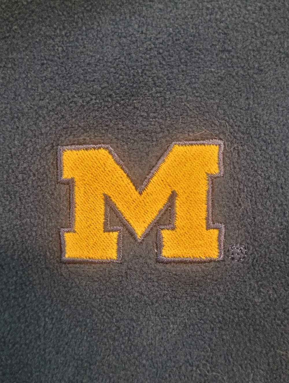 Columbia Navy Quarter-Zip Pullover Fleece Sweater w/ Embroidered  'M' Michigan - Picture 3 of 9